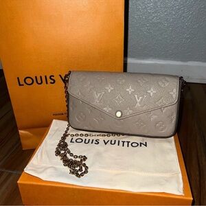 Louis Vuitton Felicie Pochette Monogram Empreinte, Leather Crossbody Bag ❤️